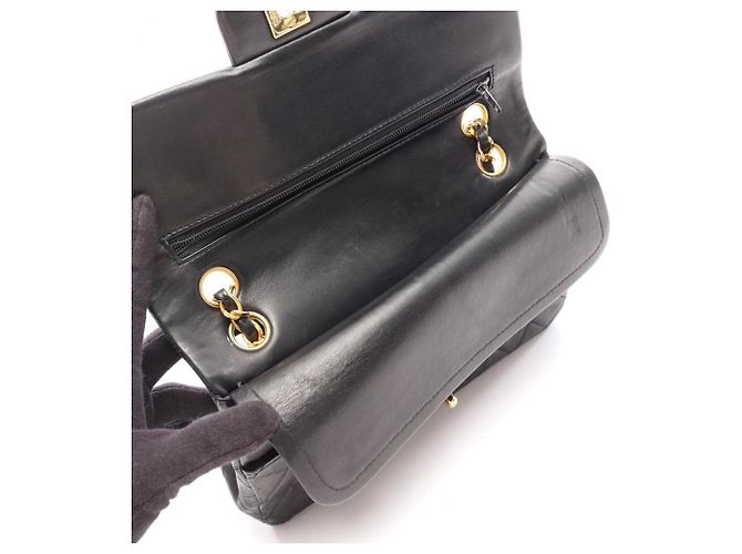 Borsa a tracolla Chanel Matelassé Double Flap Nero - vista 10