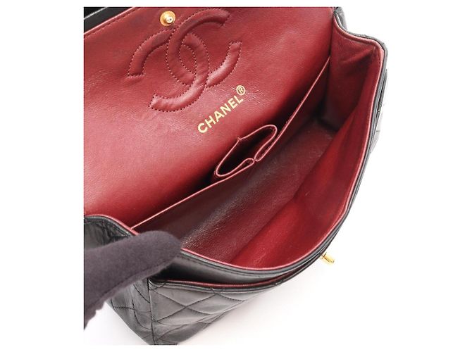 Borsa a tracolla Chanel Matelassé Double Flap Nero - vista 3
