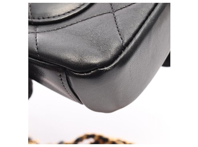 Borsa a tracolla Chanel Matelassé Small Flap Nero - vista 9