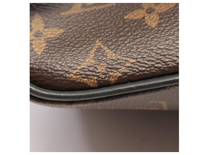 Zaino/Borsa Louis Vuitton Josh Marrone Nero - vista 8