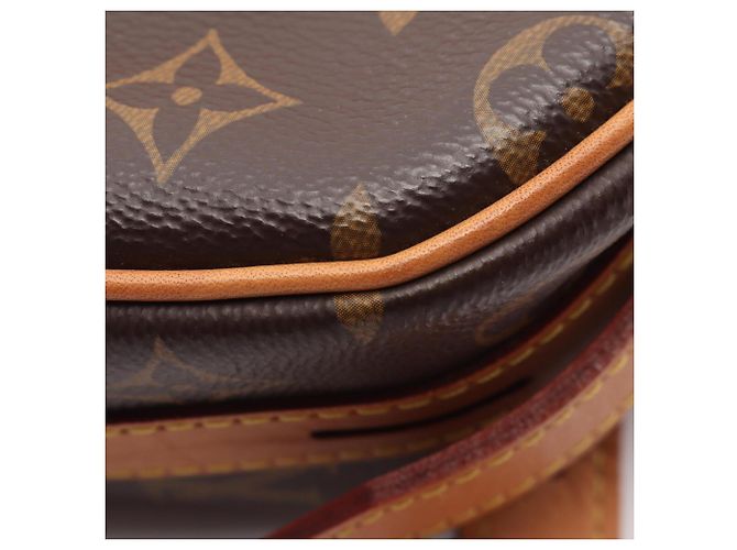 Borsa Louis Vuitton Boite Chapeau Souple MM Monogram Marrone Monogramma - vista 8