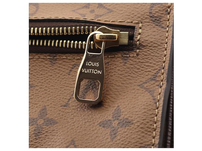 Borsa Louis Vuitton Pochette Metis MM Marrone Nero Monogramma - vista 10