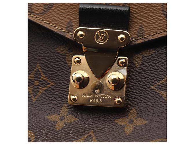 Borsa Louis Vuitton Pochette Metis MM Marrone Nero Monogramma - vista 11