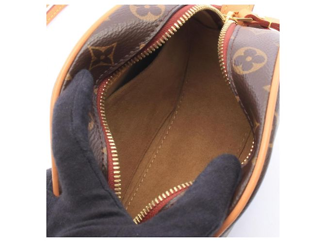 Borsa a tracolla Louis Vuitton Boite Chapeau Souple PM Marrone Monogramma - vista 3