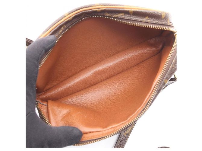 Borsa a tracolla Louis Vuitton Marly Bandoulière Marrone Monogramma - vista 3