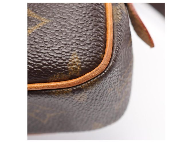 Borsa a tracolla Louis Vuitton Marly Bandoulière Marrone Monogramma - vista 7