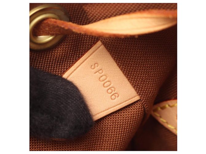 Zaino Louis Vuitton Montsouris MM Marrone Monogramma - vista 5