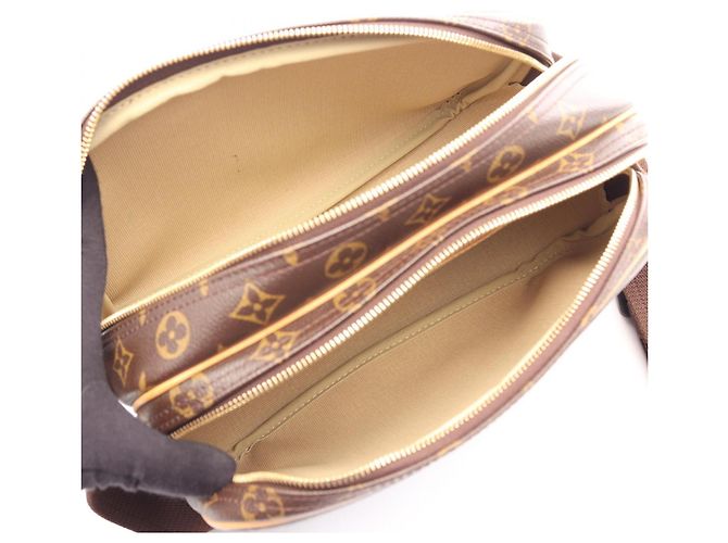 Borsa a tracolla Louis Vuitton Reporter PM Marrone Monogramma - vista 3