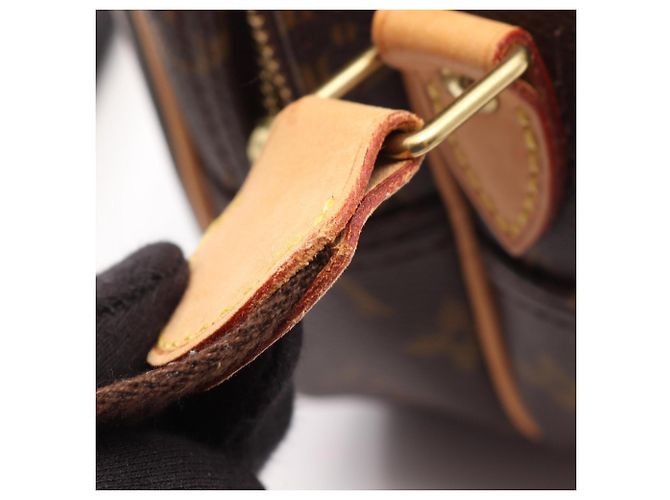 Borsa a tracolla Louis Vuitton Reporter PM Marrone Monogramma - vista 8