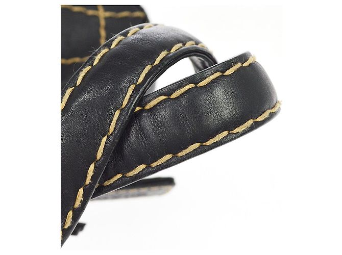 Chanel Surpique Zip Around Satchel Quilted Leather Medium Nero - vista 6