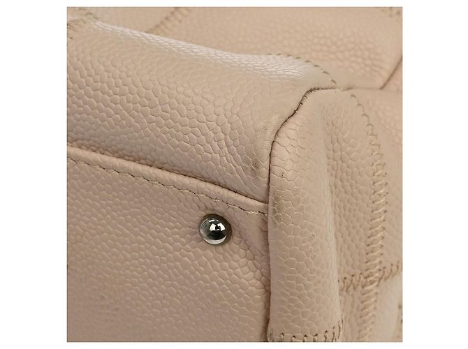 Chanel Square Stitch Quilted Caviar Medium Beige - vista 7