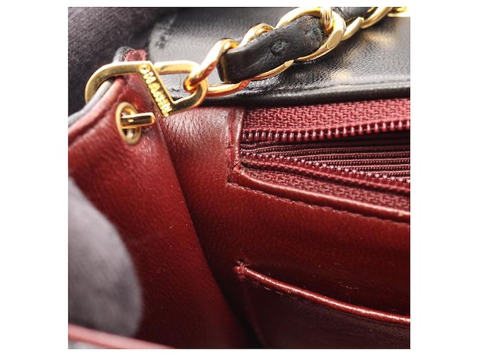 Borsa a tracolla Chanel Matelassé Diana Flap Nero - vista 6