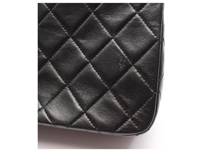 Borsa a tracolla Chanel Matelassé Full Flap Nero - view 11