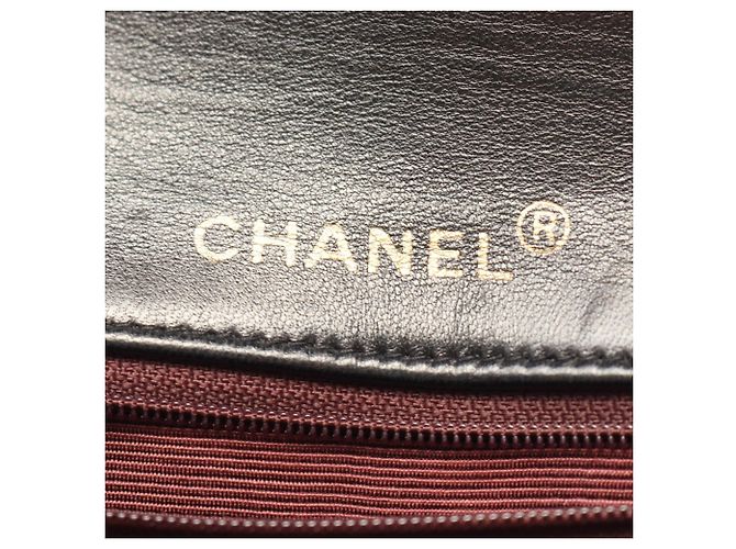 Borsa a tracolla Chanel Matelassé Full Flap Nero - view 4