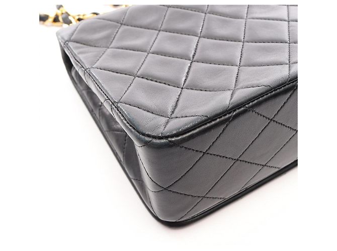 Timeless Borsa a tracolla Chanel Matelassé con patta completa Nero - vista 12