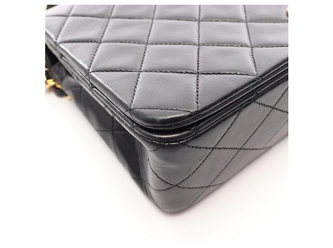 Timeless Borsa a tracolla Chanel Matelassé con patta completa Nero - vista 8