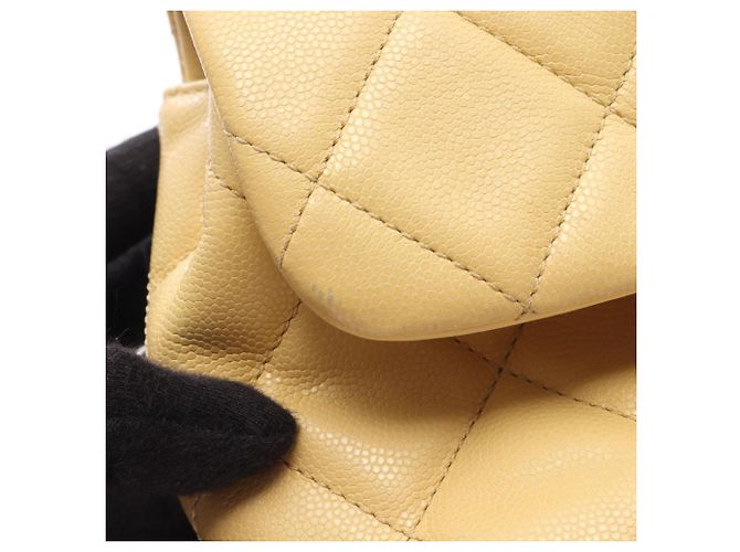 Borsa a tracolla mini Chanel Matelassé Giallo - vista 8