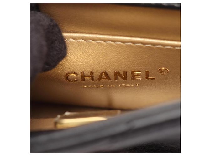 Timeless Borsa Mini Flap Chanel Matelassé Nero - vista 4