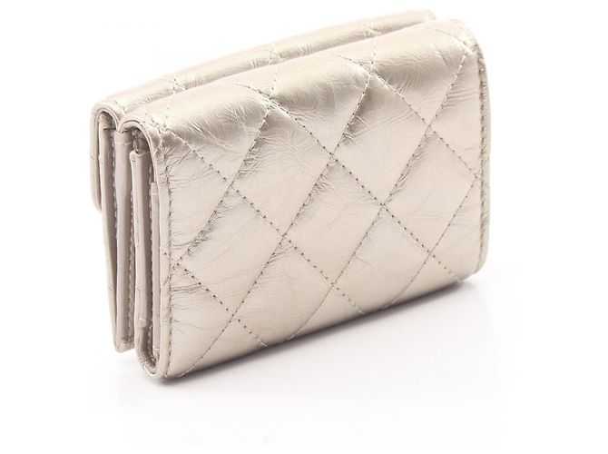 Cartera Chanel 2.55 Matelassé triple fold Dorado - vista 2