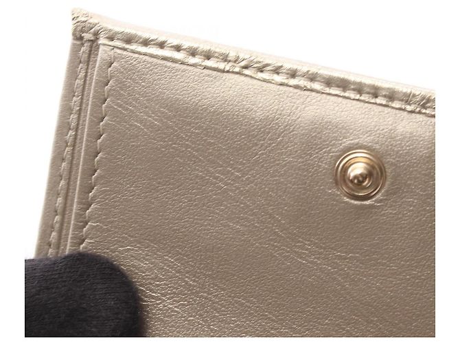 Cartera Chanel 2.55 Matelassé triple fold Dorado - vista 7