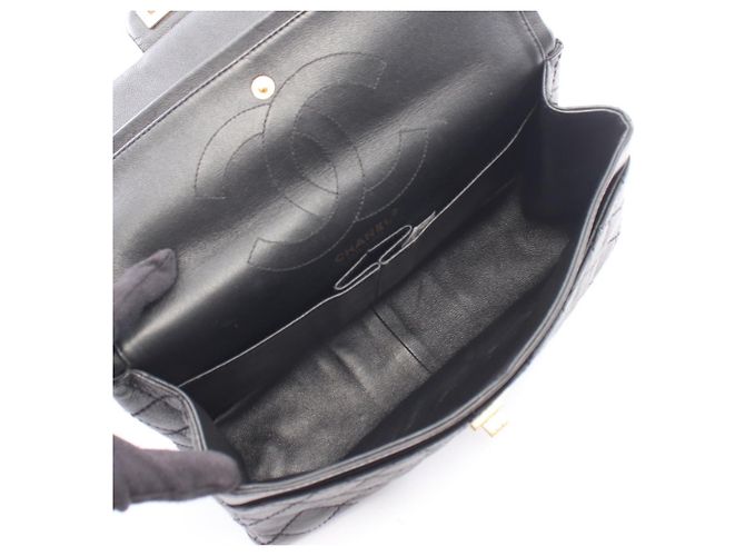 Borsa a tracolla Chanel 2.55 Matelassé Double Flap Nero - vista 3