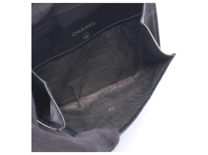 Portafoglio bi-fold Chanel Coco Mark in nero - vista 4