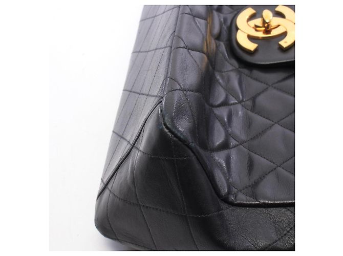 Borsa a tracolla Chanel Large Matelassé 34 Nero - vista 12