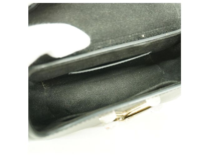 Borsa a tracolla Louis Vuitton Epi Twist PM Nero - vista 4