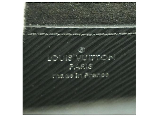 Borsa a tracolla Louis Vuitton Epi Twist PM Nero - vista 5