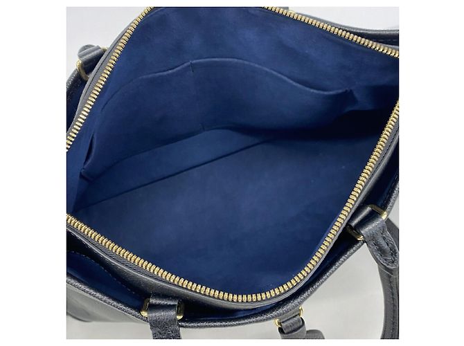 Borsa Louis Vuitton Monogram Empreinte Trianon MM Nero - vista 4