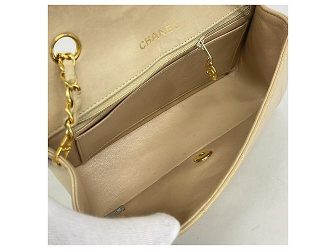 Borsa a tracolla Chanel Diana Chain Beige - vista 4
