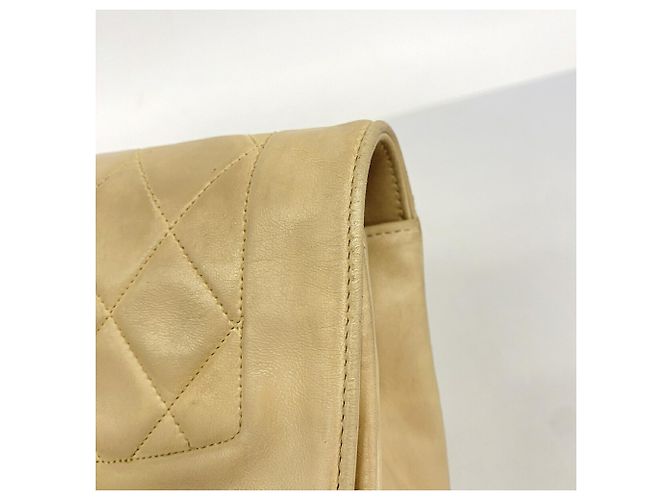 Borsa a tracolla Chanel Diana Chain Beige - vista 7