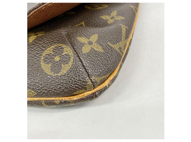 Borsa a tracolla Louis Vuitton Monogram Musette Salsa Marrone - vista 6