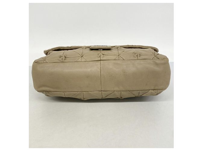 Borsa a tracolla Chanel in pelle d'agnello marrone - vista 3