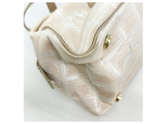 Borsa in nylon Chanel New Travel Beige - vista 6