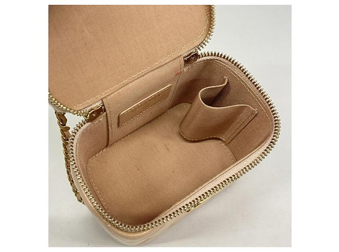Borsa Vanity con catena Chanel Matelassé Beige - vista 4