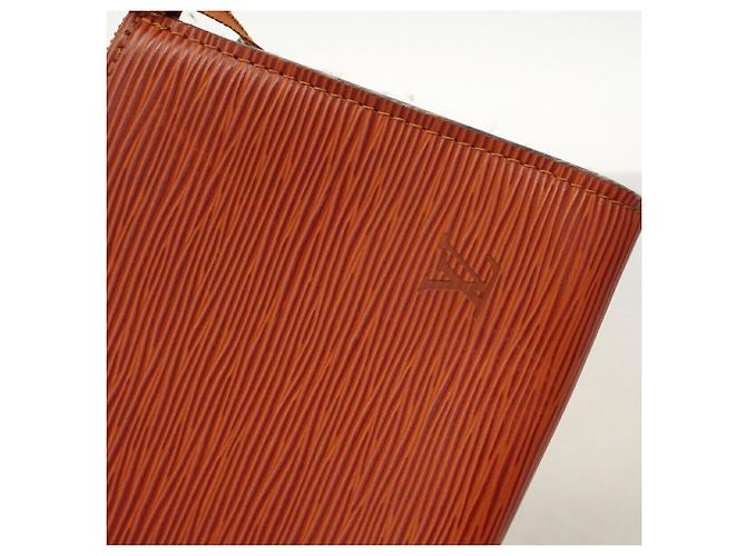 Louis Vuitton Epi Pochette Accessoires Pouch Marrone - vista 8