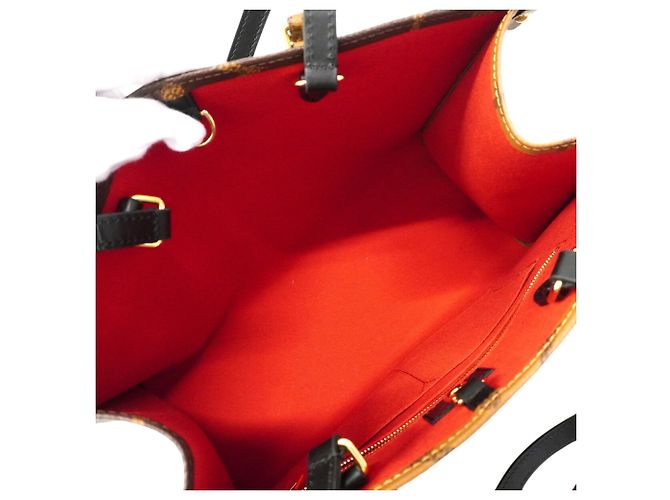 Louis Vuitton Monogram Giant Reverse OnTheGo MM Tote Bag Braun - Ansicht 4