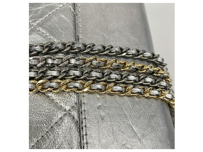 Borsa a tracolla Chanel Gabrielle de Chanel Argento - vista 10