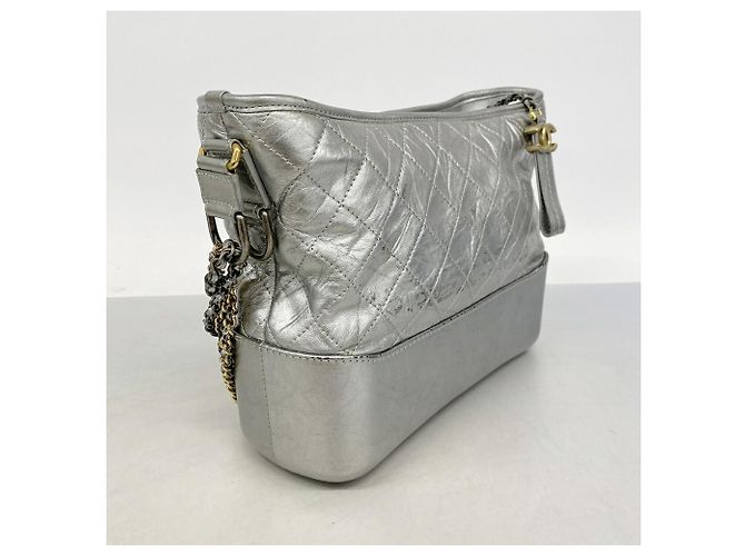 Borsa a tracolla Chanel Gabrielle de Chanel Argento - vista 2