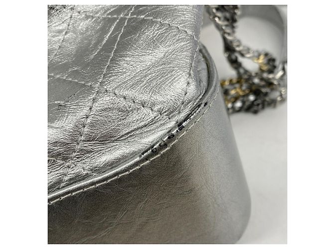 Borsa a tracolla Chanel Gabrielle de Chanel Argento - vista 6