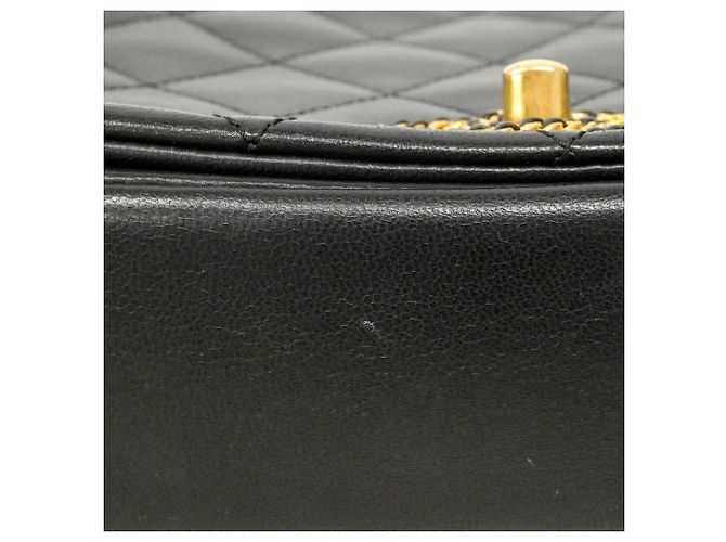 Borsa a tracolla Chanel Matelassé con catena Nero - vista 13