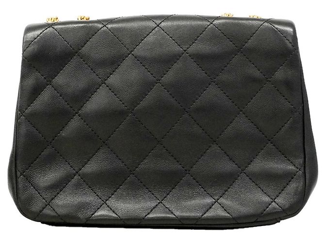 Borsa a tracolla Chanel Matelassé con catena Nero - vista 14