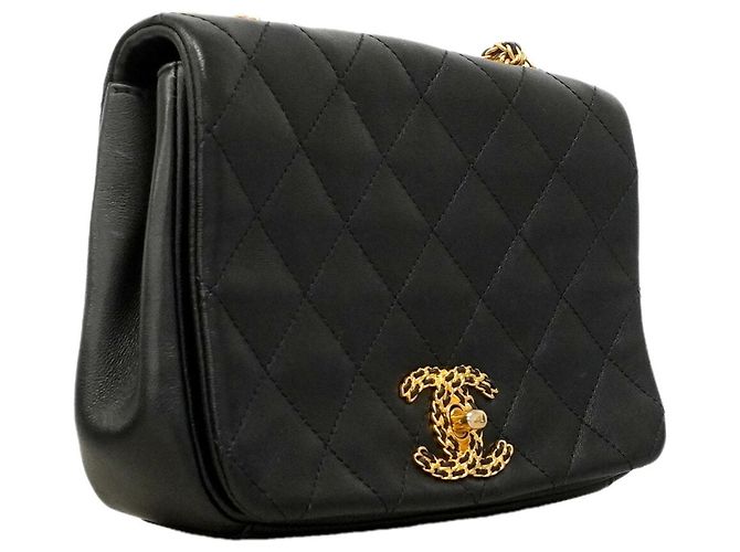 Borsa a tracolla Chanel Matelassé con catena Nero - vista 2
