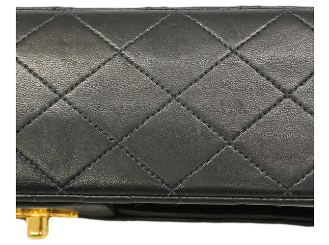 Borsa a tracolla Chanel Matelassé Nera Nero - vista 12