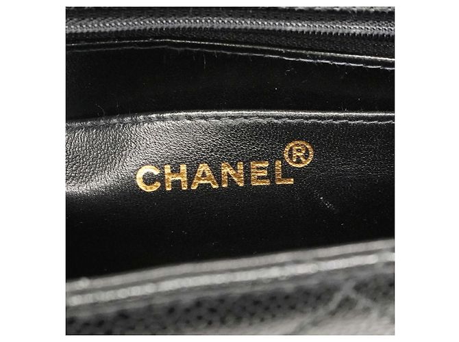Borsa a tracolla Chanel Matelassé in nero - vista 5