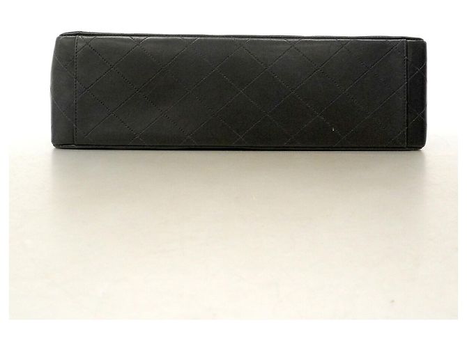 Chanel Large Matelassé Schultertasche Schwarz - Ansicht 3