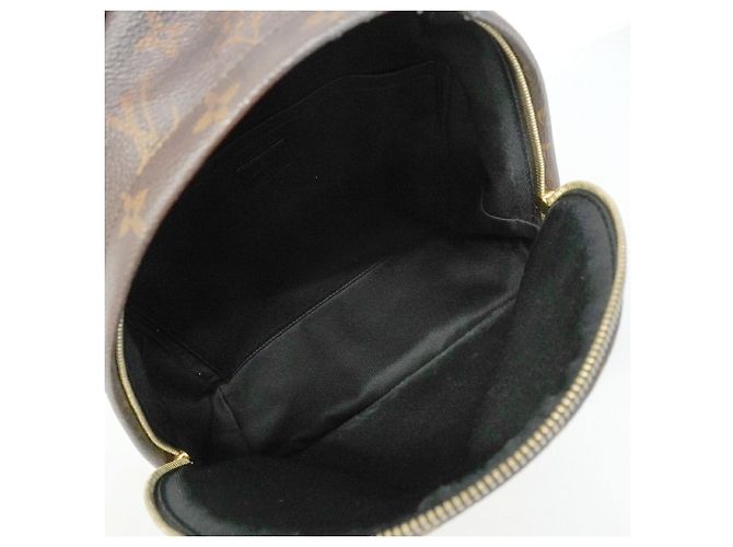 Zaino Louis Vuitton Monogram Palm Springs MM Marrone - vista 4