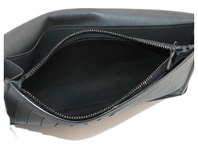 Portafoglio lungo bi-fold Louis Vuitton Monogram Shadow Nero - vista 8