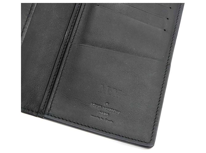 Portafoglio lungo bi-fold Louis Vuitton Monogram Shadow Nero - vista 9